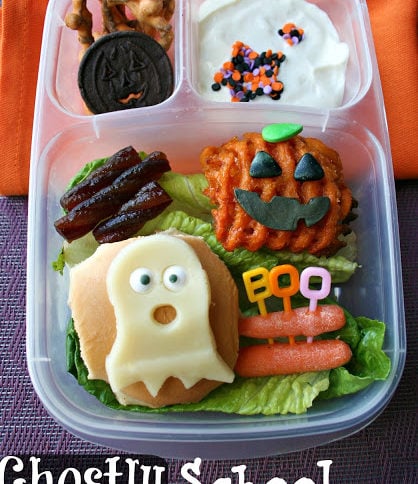 Top down image of halloween themed food in an Easy Lunchbox container