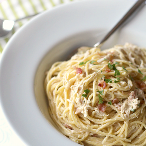 Slow Cooker Bacon Ranch Chicken and Pasta - family fresh meals - So easy, So Yummy!