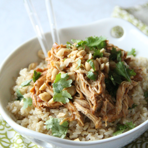 30 Easy Crockpot Recipes - Crockpot Thai Peanut Chicken ---- FamilyFreshMeals.com