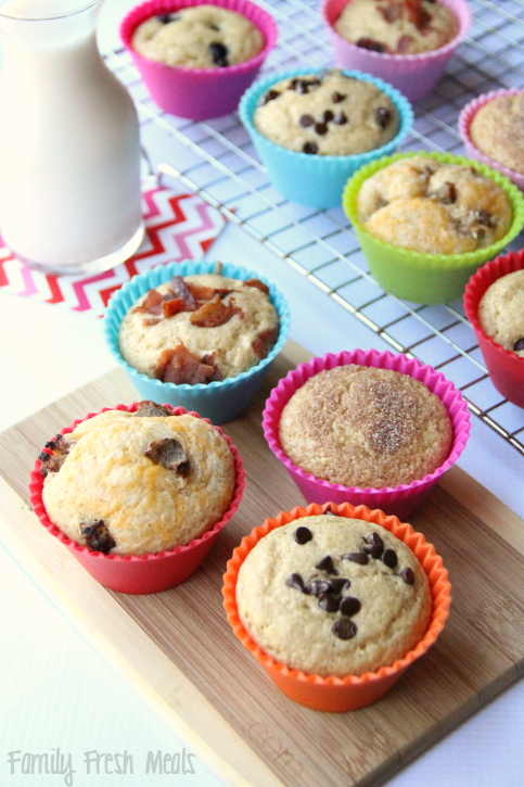 Easy Baked Pancake Muffins - FamilyFreshMeals.com ---