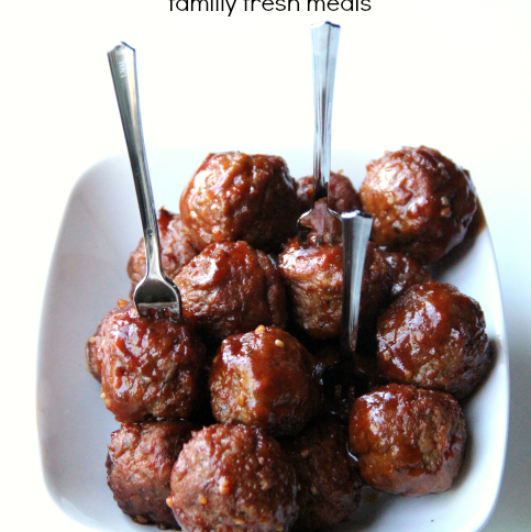 30 Easy Crockpot Recipes - Honey Garlic Crockpot Meatballs - FamilyFreshMeals.com