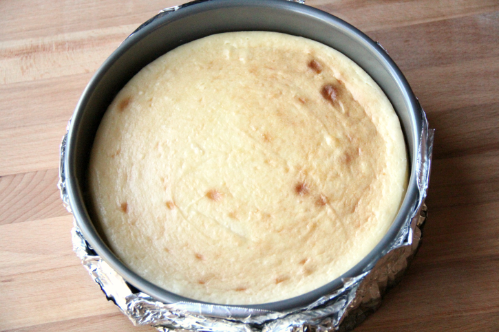 Cooked White Chocolate Cheesecake in a springform pan