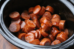 Crockpot Honey Garlic Polish Sausage - Fabulous Appetizer - FamilyFreshMeals