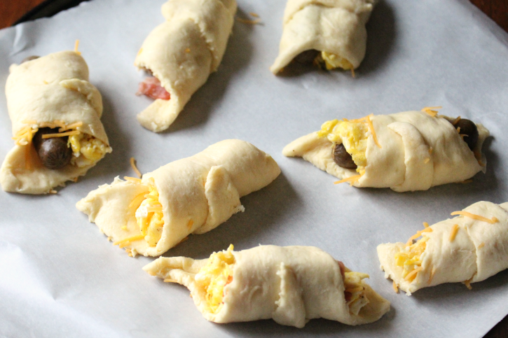 Easy Breakfast Bites on a baking sheet with parchment paper