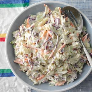 Bowl of Creamy Cole Slaw