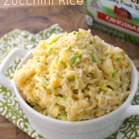 One Pot Cheesy Zucchini Rice - Family Fresh Meals