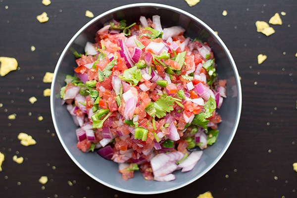 EASY HOMEMADE SALSA RECIPES 