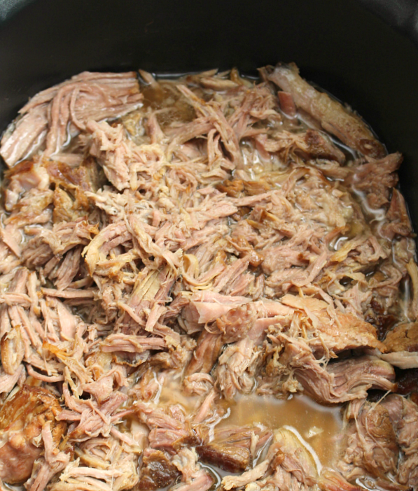 3 Ingredient Crockpot Kalua Pork - How to make pork in the slow cooker