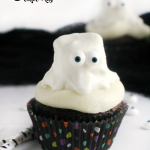 Halloween Ghost Cupcakes-familyfreshmeals-com