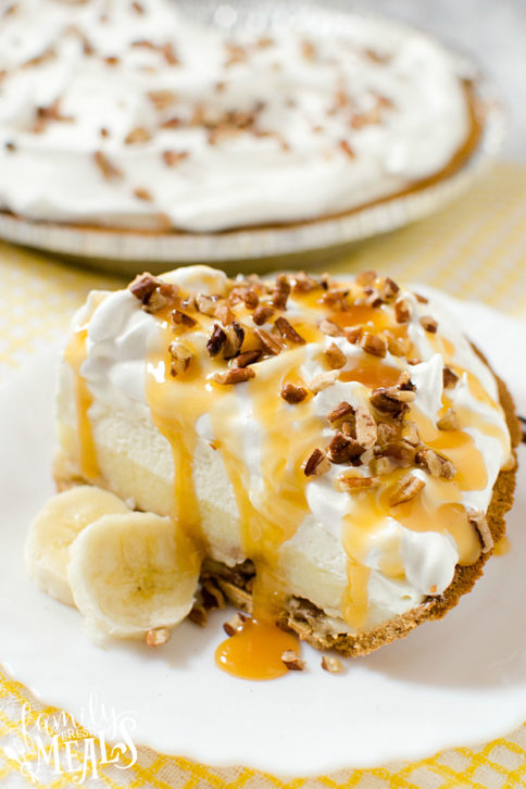 Grandmas Banana Cream Pie Recipe - Family Fresh Meals