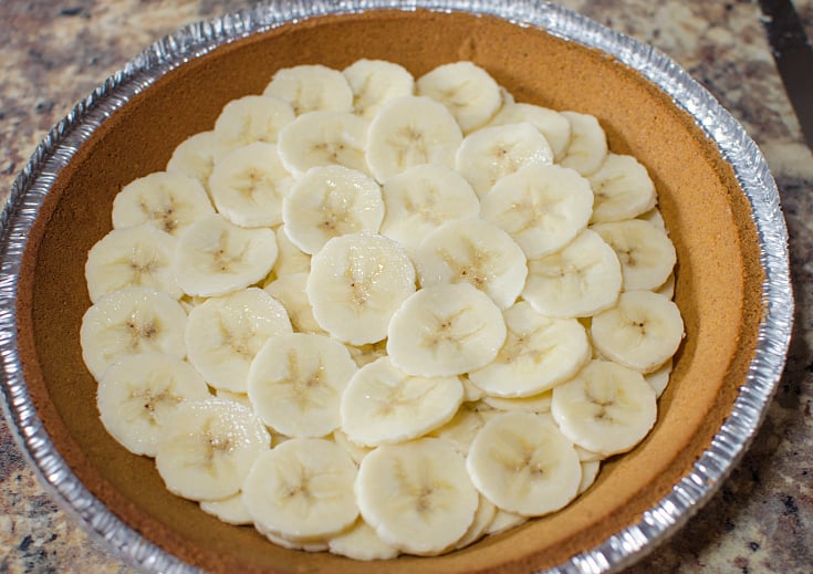 Grandma's Banana Cream Pie - banana slices in bottom of pie crust