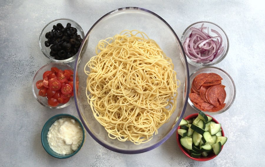 Italian Spaghetti Pasta Salad - Ingredients