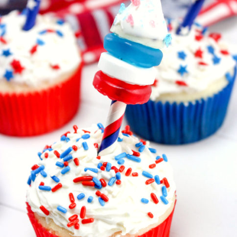 4th of July Fireworks Cupcakes - Family Fresh Meals
