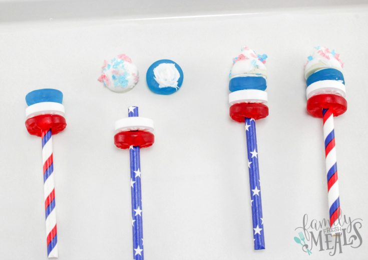 4th of July Fireworks Cupcakes Recipe - Step 3 - Family Fresh Meals