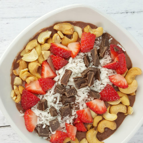 Chocolate Cashew Smoothie Bowl Recipe - Family Fresh Meals