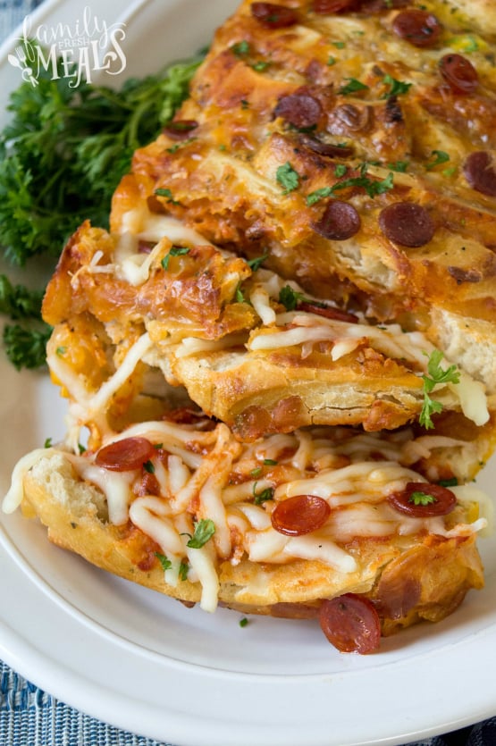 Pull Apart Pizza Bread Recipe - Family Fresh Meals 