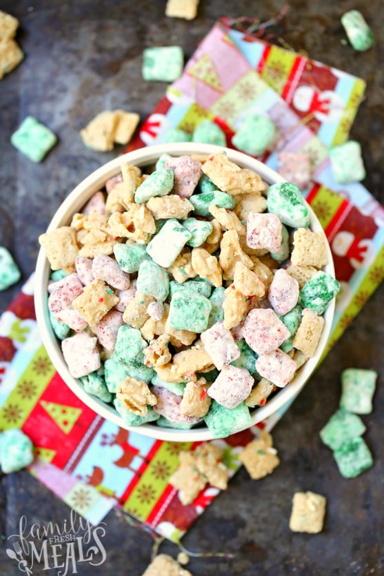 Holiday Muddy Buddies Chex Mix Recipe