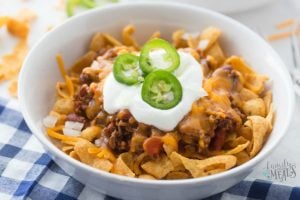 Crockpot Frito Pie-가족 신선한 식사
