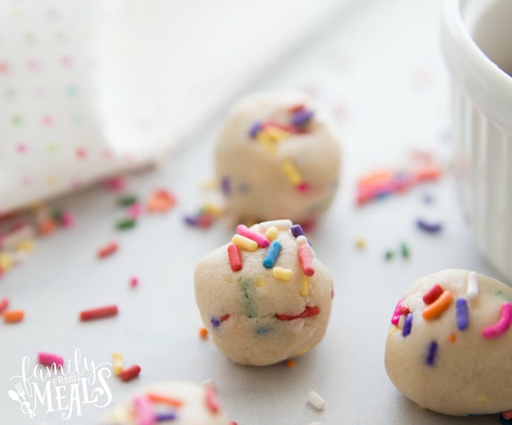 Edible Sugar Cookie Dough - edible dough rolled in to bite sized balls