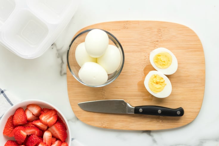 Healthy Grab and Go Protein Breakfast - Hard boiled eggs on cutting board