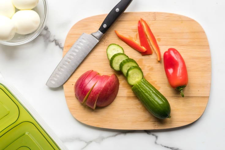 Weight Watchers Zero Point Lunchbox - Veggies sliced on a cutting board