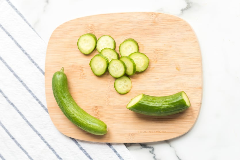 Avocado Keto Lunchbox Idea - cucumber slices on cutting board