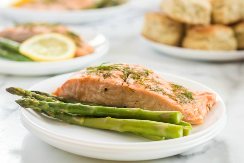 Asparagus Salmon Foil Packets - Family Fresh Meals