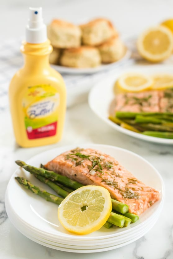 Asparagus Salmon Foil Packets - Family Fresh Meals