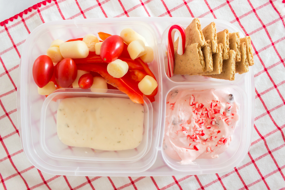 Cute Holiday Lunchbox Ideas - Candy cane lunch box idea