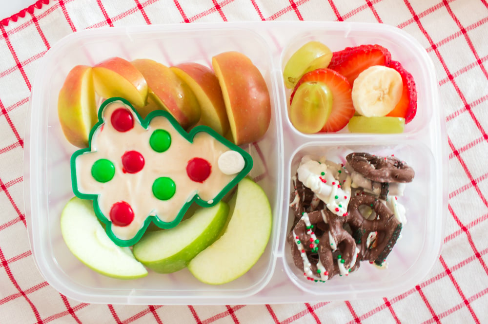 Cute Holiday Lunchbox Ideas - holiday tree lunch packed in easylunchboxes