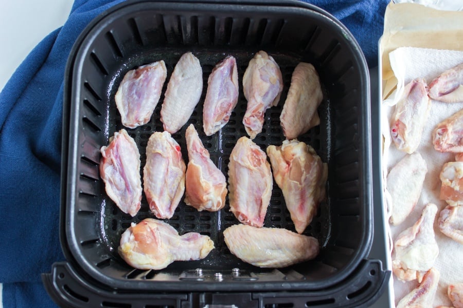  raw chicken wings in air fryer
