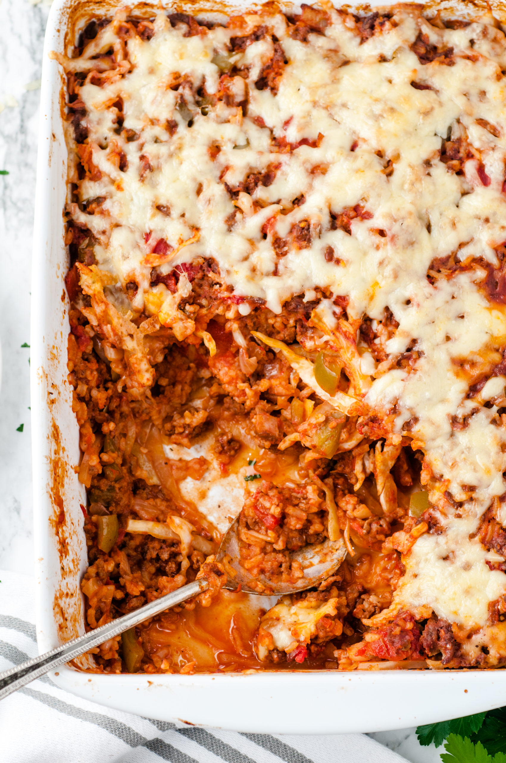Cabbage Roll Casserole Recipe from Family Fresh Meals  #cabbage #cabbageroll #beef #groundbeef #casserole #lowcarb via @familyfresh