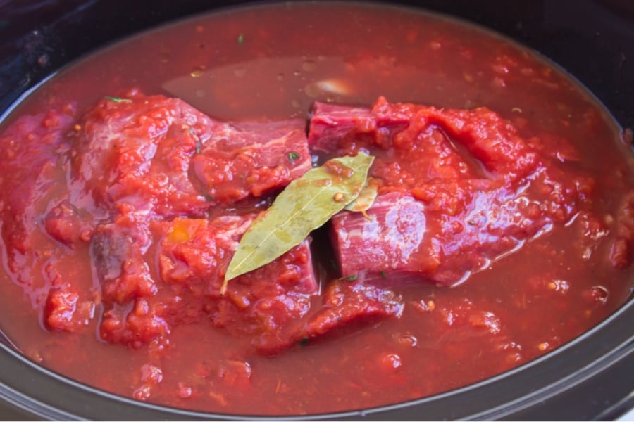  ingredients for Beef Ragu in black crockpot