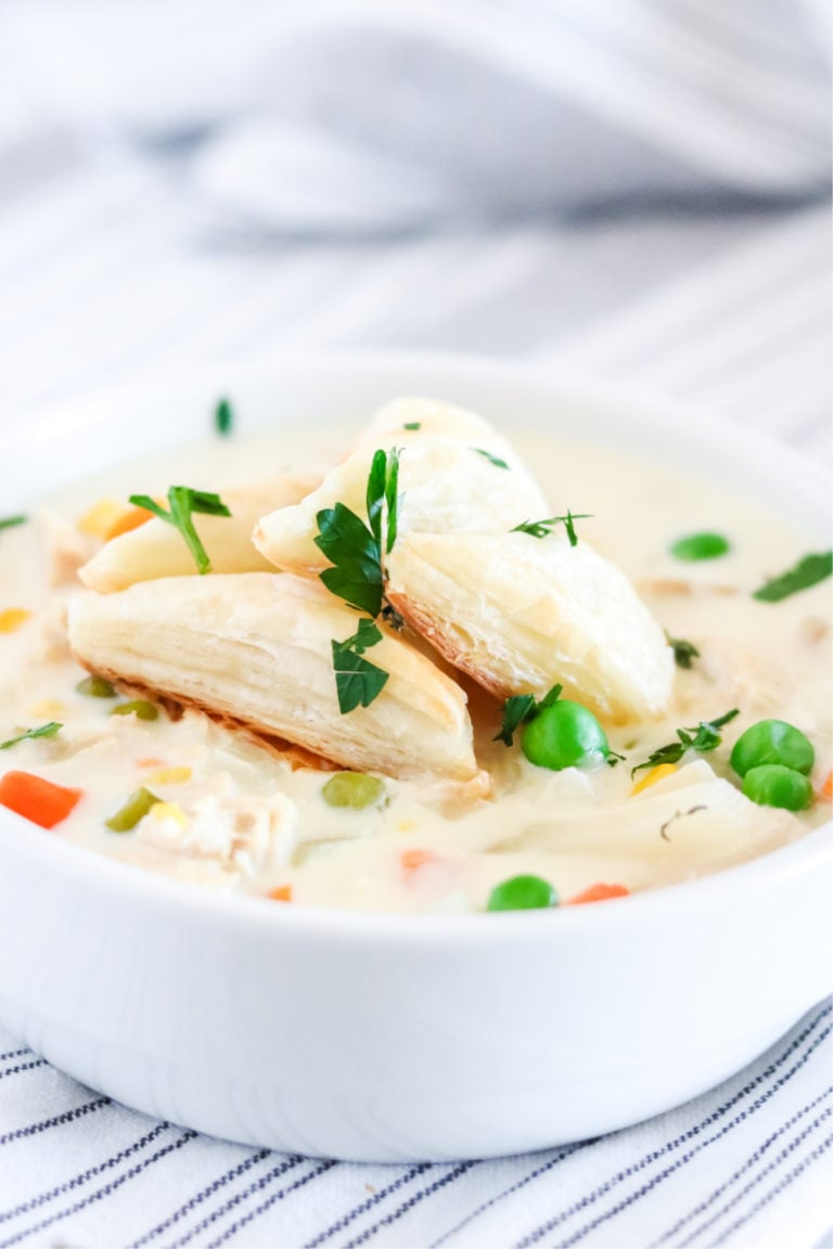 Crockpot Chicken Pot Pie Soup