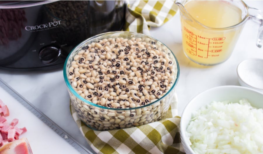 black eye peas soaking in a bowl