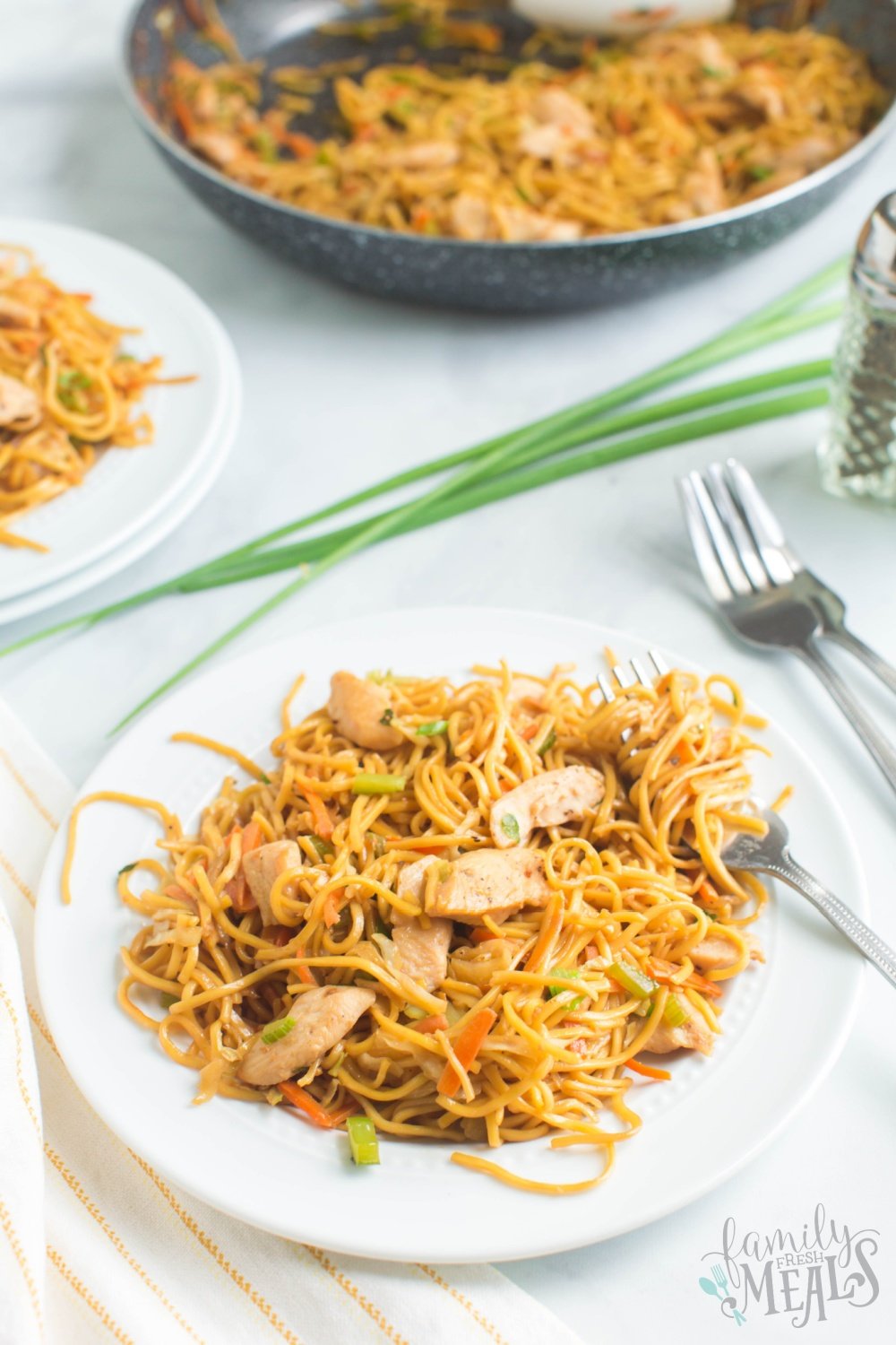 This Chicken Chow Mein is a Chinese dish loaded with tender chicken, crunchy veggies, soft noodles, and delicately spiced sauce. via @familyfresh