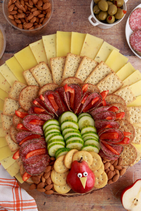 Thanksgiving Appetizer Platter - Family Fresh Meals