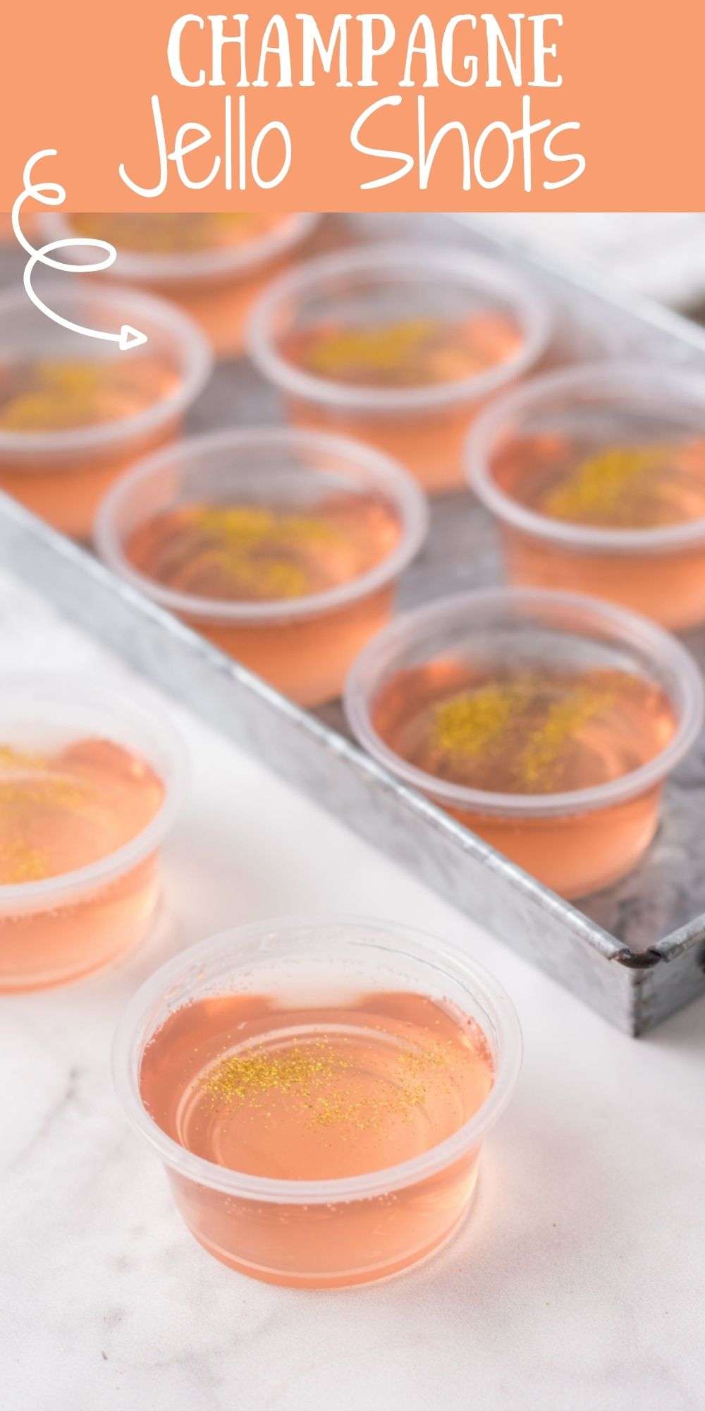 These stunning Champagne Jello Shots are a really fun way to incorporate a boozy treat for the holidays. This jello shots are pretty and yummy! via @familyfresh