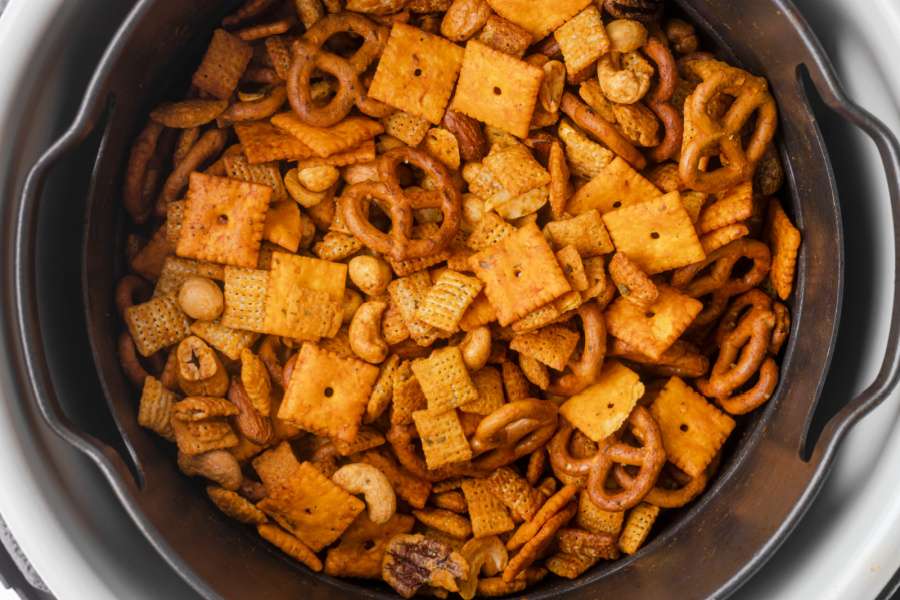 chex mix in air fryer basket