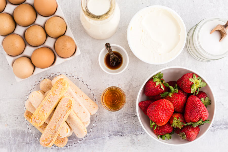 ingredients for Strawberry Tiramisu 