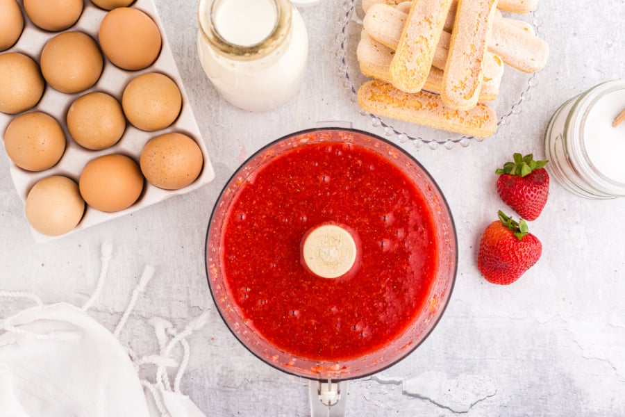 strawberries mixture in food processor