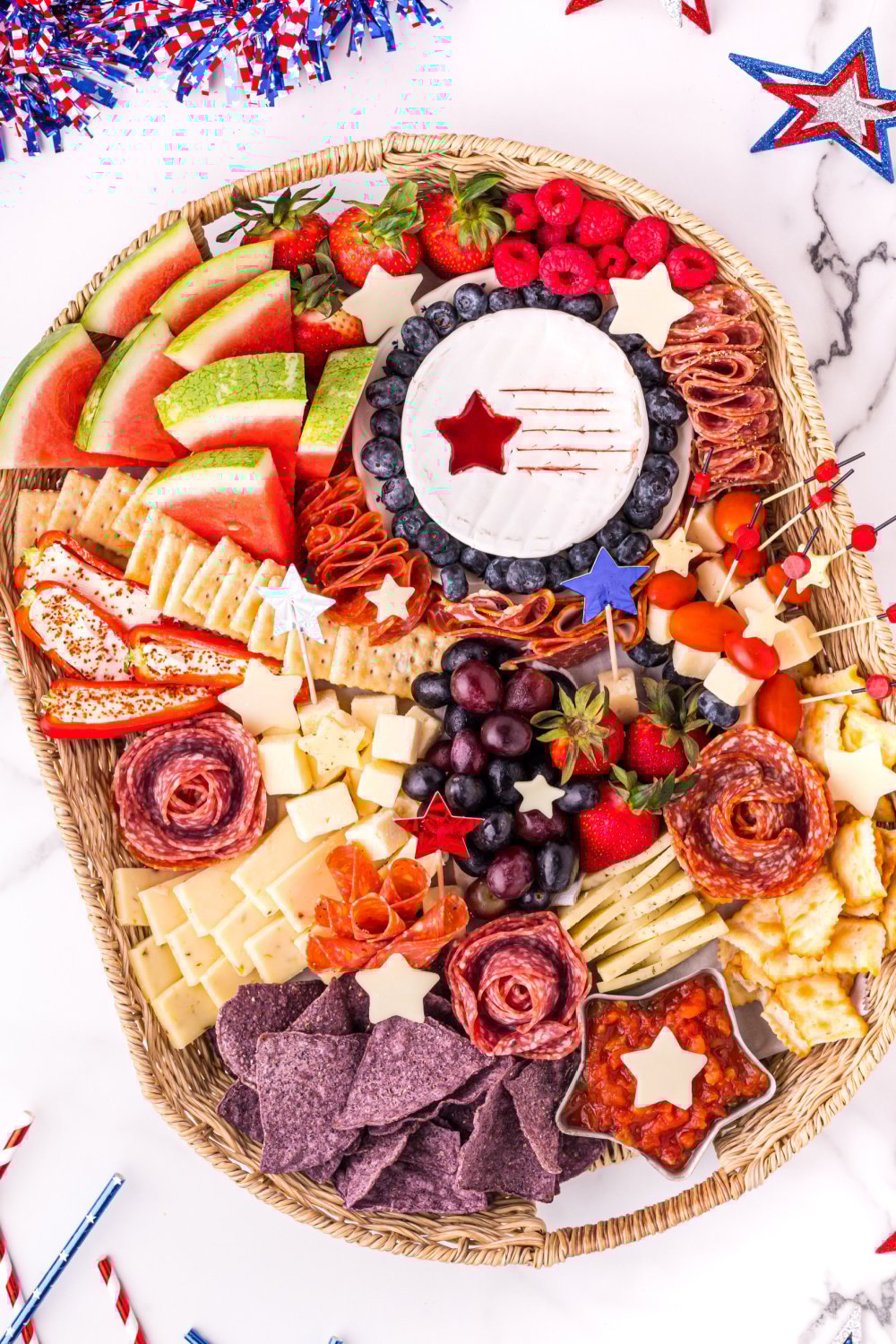 It’s time to enjoy the summer and celebrate! This 4th of July Meat and Cheese Charcuterie Tray is the perfect way to feed all your guests. via @familyfresh