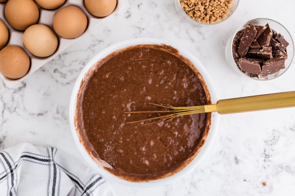 cake batter in bowl