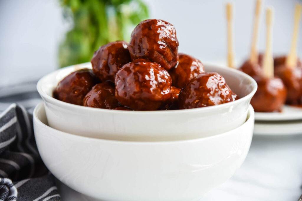 Crockpot Grape Jelly Meatballs in a bowl