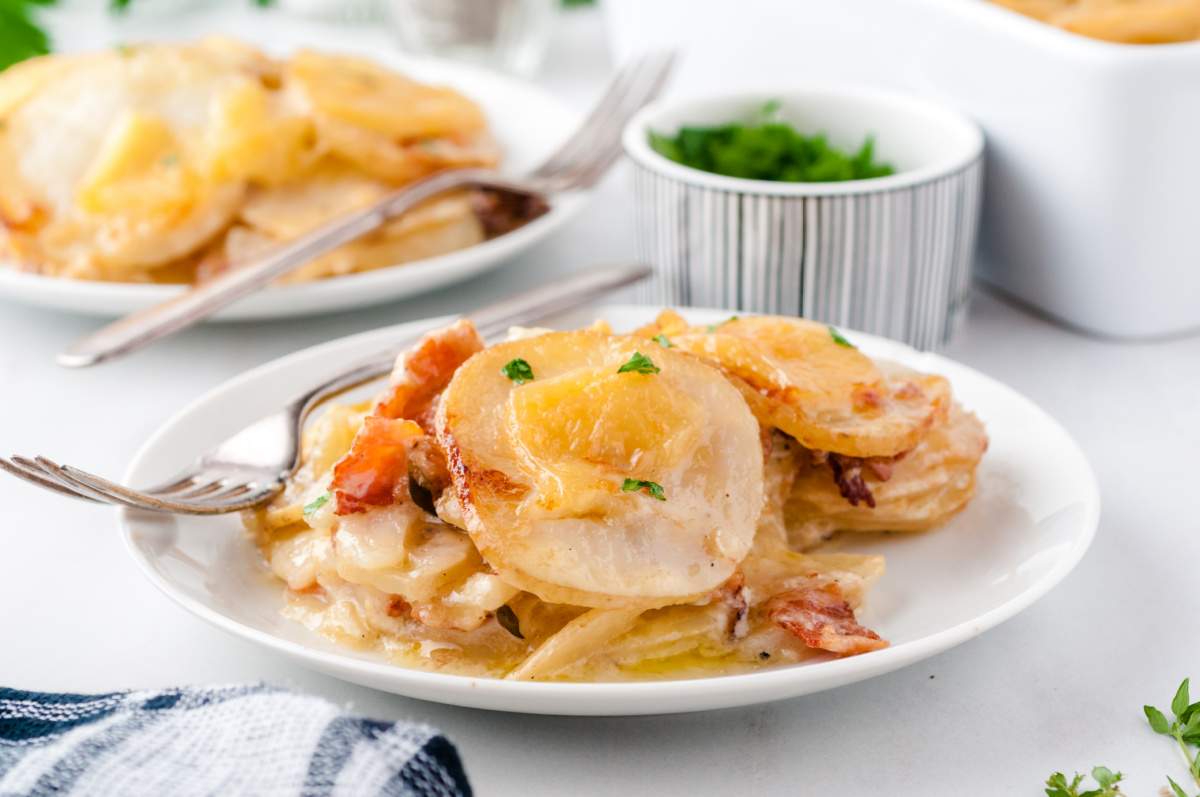 Cheesy Scalloped Potatoes with Bacon - Family Fresh Meals