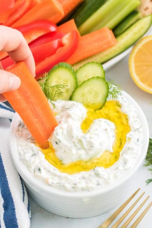 Tzatziki Sauce with vegetables