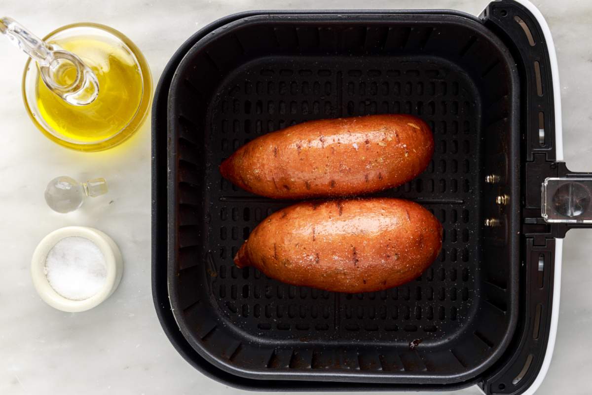 oiled sweet potatoes in air fryer