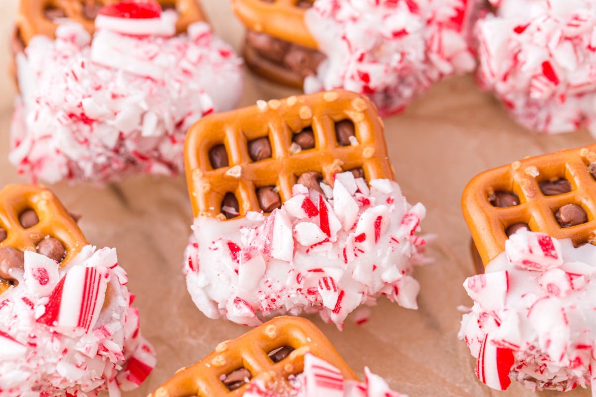 Christmas Caramel Pretzel Bites Family Fresh Meals