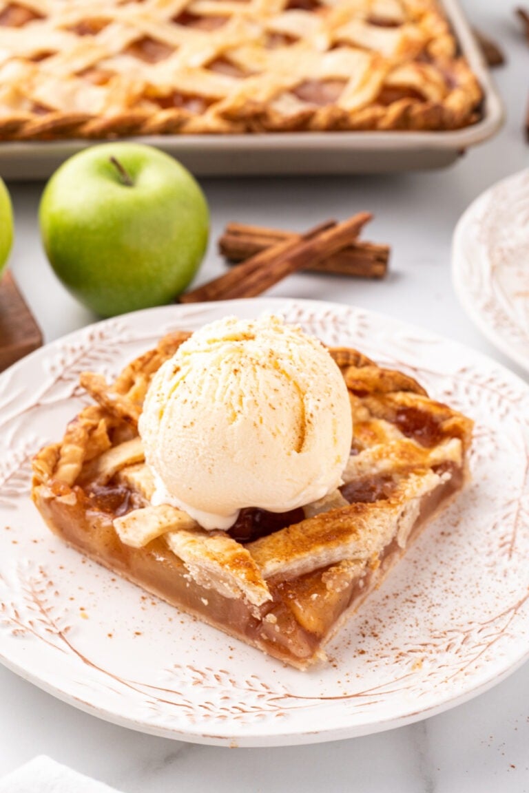 Sheet Pan Apple Slab Pie