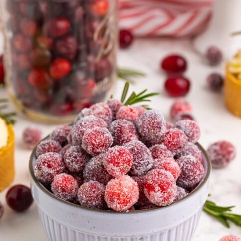 Easy Sugared Cranberries ina a dish